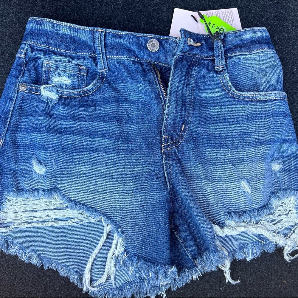 Sincerely Jules Denim Shorts SIZE 0/24 FRAYED HEM DISTRESSED